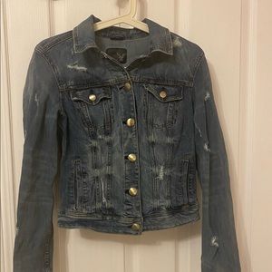 Fitted distressed jean jacket, medium, American eagle